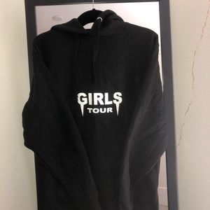 Girls tour black hoodie